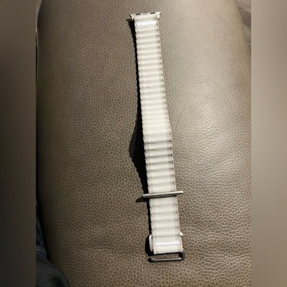 NEW Apple Watch Band Multiple Series Milky White - Picture 3 of 6